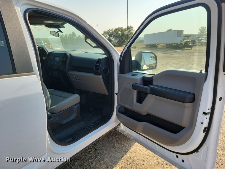 image for item JH9959 2019 Ford F150 XL SuperCrew pickup truck