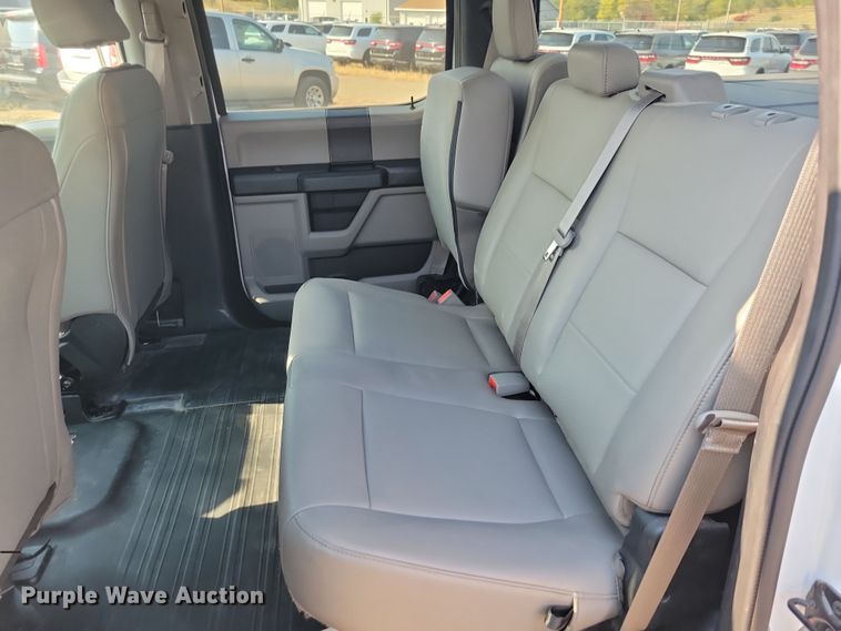 image for item JH9959 2019 Ford F150 XL SuperCrew pickup truck