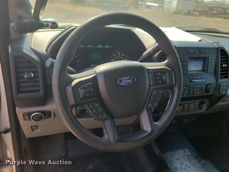 image for item JH9960 2019 Ford F150 XL SuperCrew pickup truck