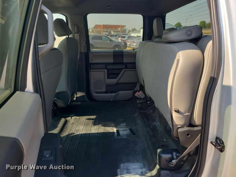 image for item JH9960 2019 Ford F150 XL SuperCrew pickup truck