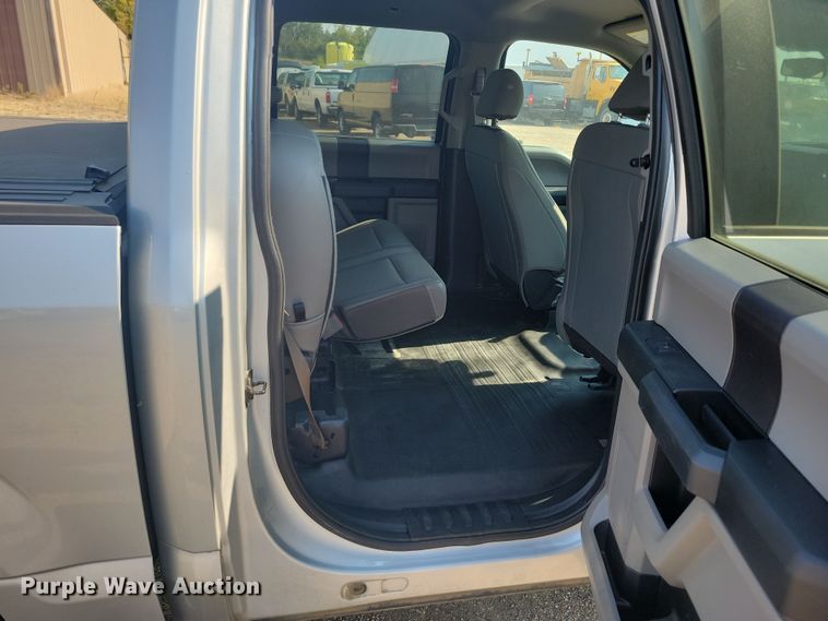 image for item JH9960 2019 Ford F150 XL SuperCrew pickup truck