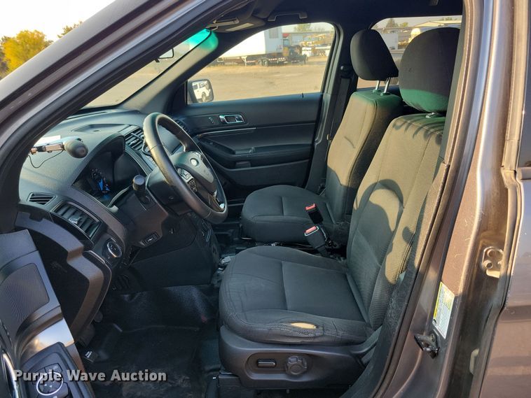 image for item JO9306 2017 Ford Explorer Police Interceptor SUV