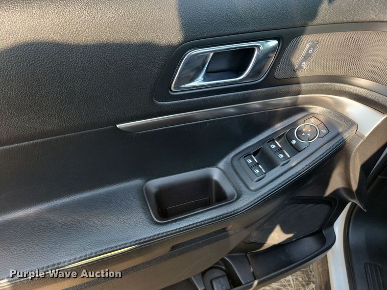 image for item JO9323 2017 Ford Explorer Police Interceptor SUV