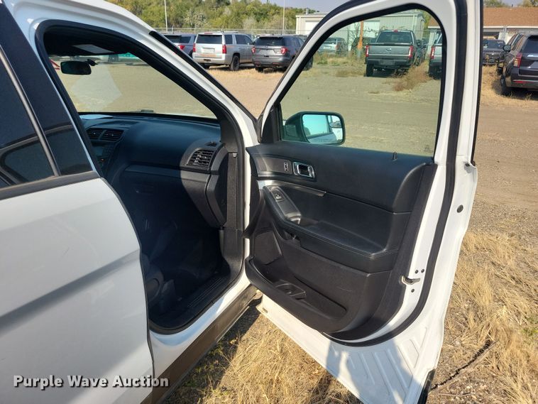 image for item JO9323 2017 Ford Explorer Police Interceptor SUV