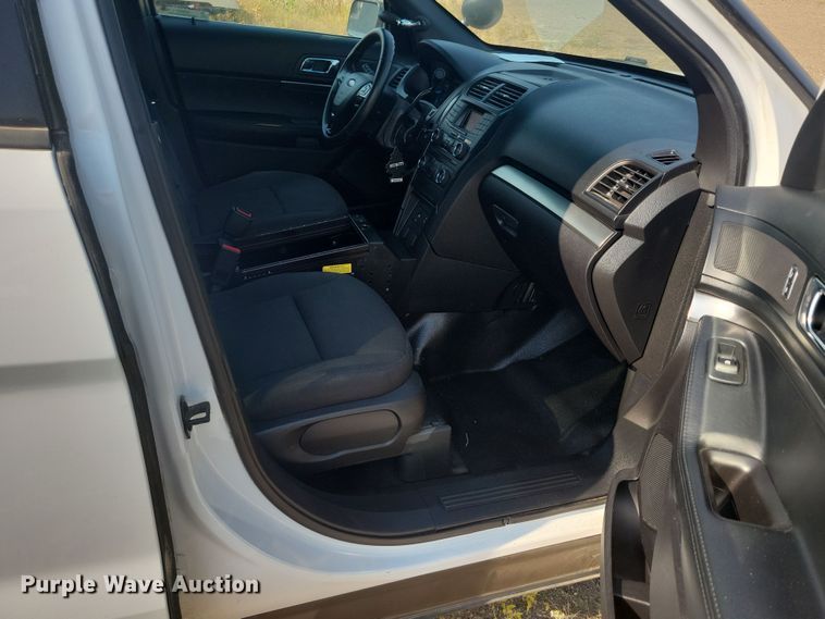 image for item JO9323 2017 Ford Explorer Police Interceptor SUV