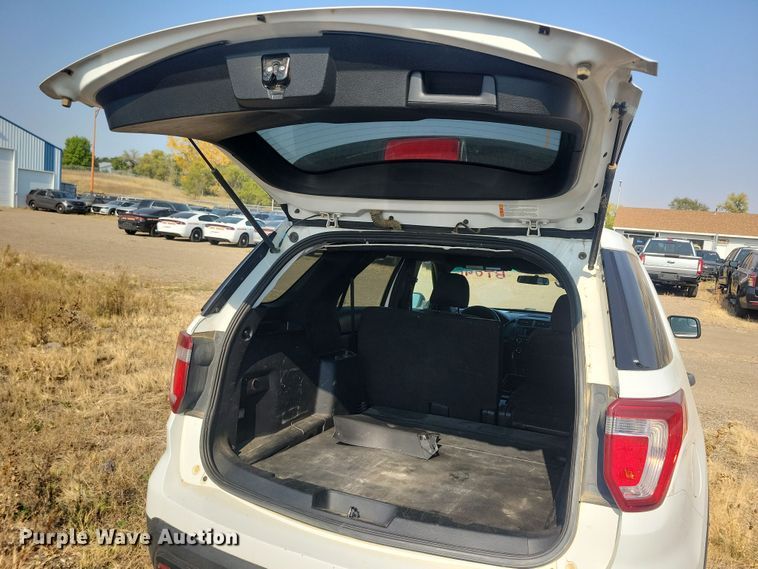 image for item JO9323 2017 Ford Explorer Police Interceptor SUV