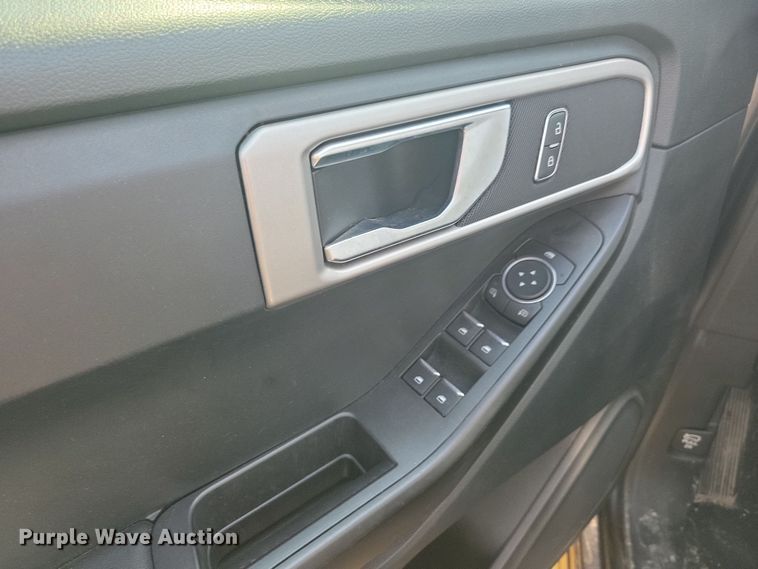 image for item JO9327 2022 Ford Explorer Police Interceptor SUV