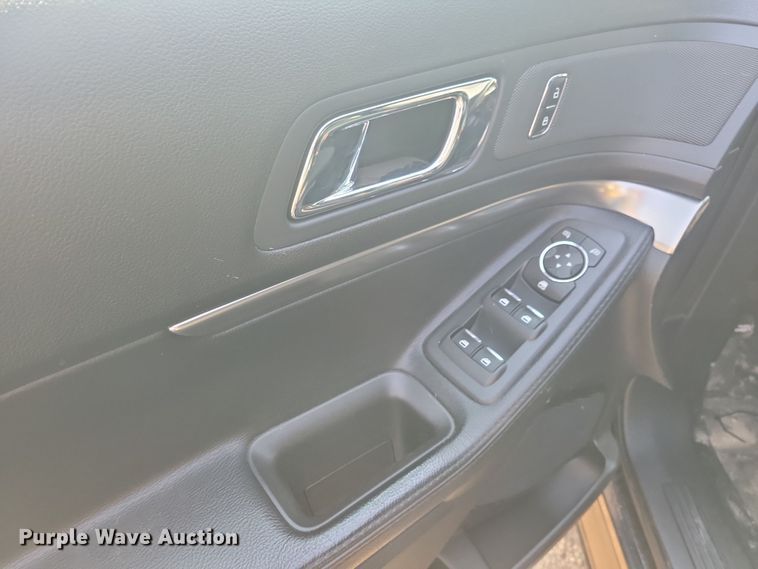 image for item JO9328 2017 Ford Explorer Police Interceptor SUV