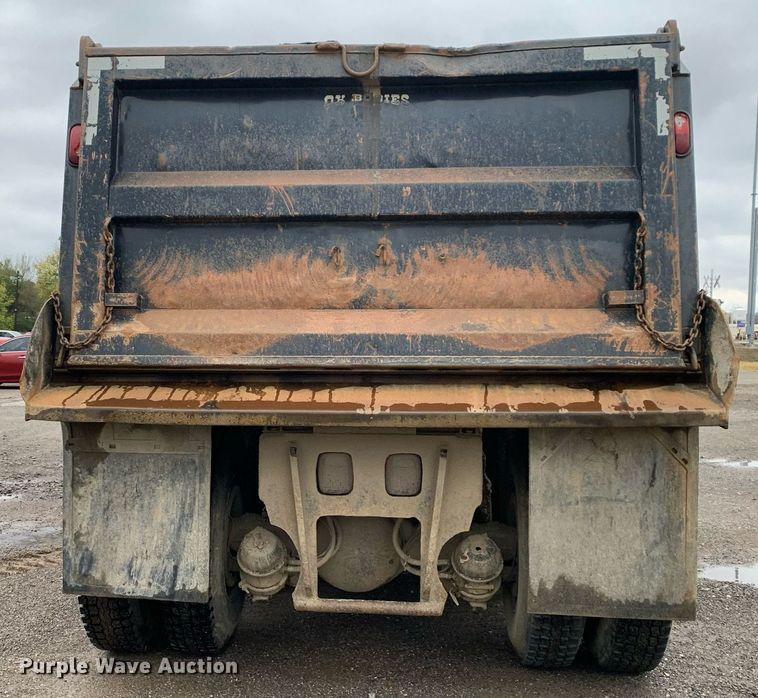 image for item JT9662 2007 International  7400 dump truck