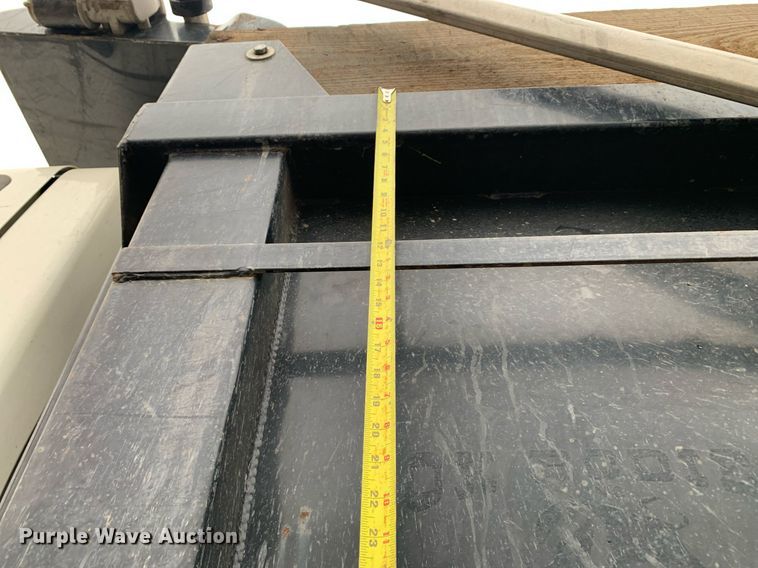 image for item JT9662 2007 International  7400 dump truck