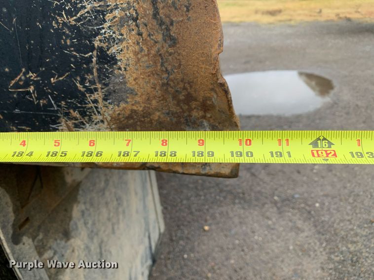 image for item JT9662 2007 International  7400 dump truck