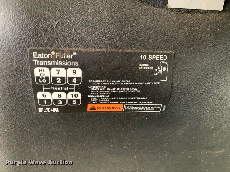 image for item JT9662 2007 International  7400 dump truck