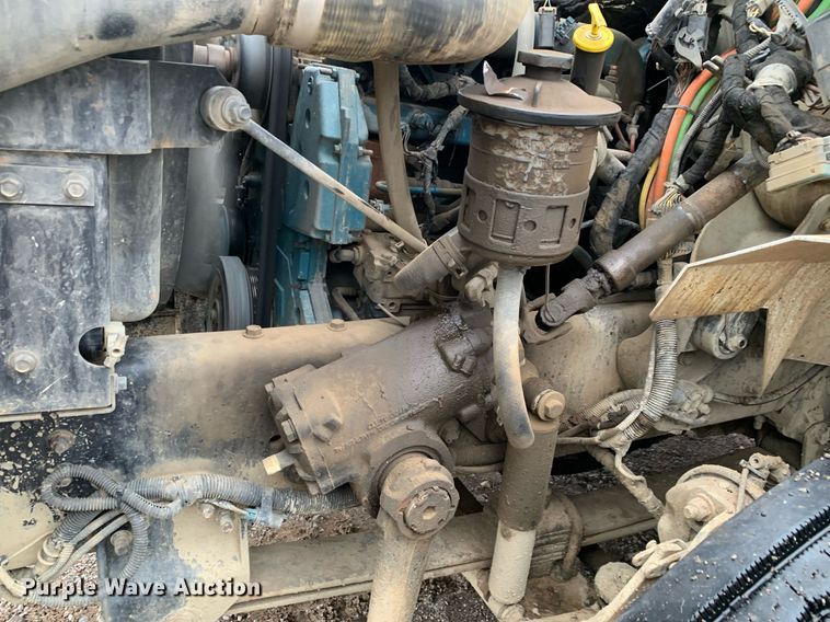 image for item JT9662 2007 International  7400 dump truck