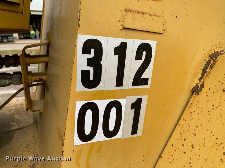 image for item JT9663 1972 Caterpillar 920 wheel loader