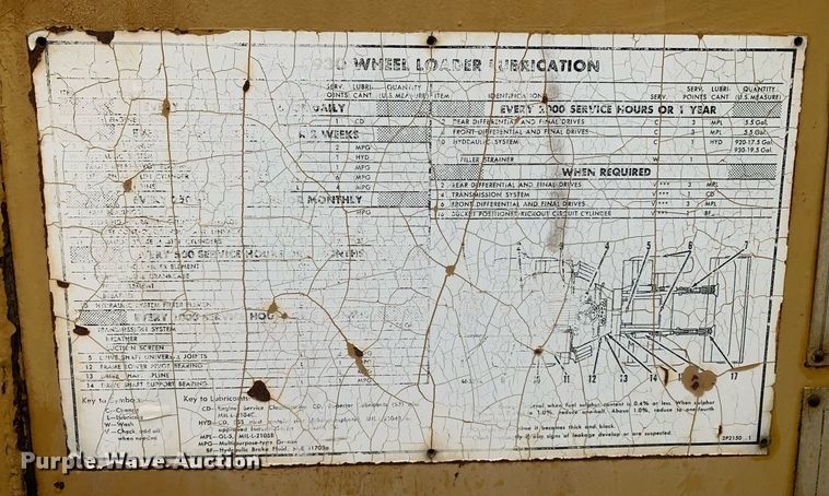image for item JT9663 1972 Caterpillar 920 wheel loader