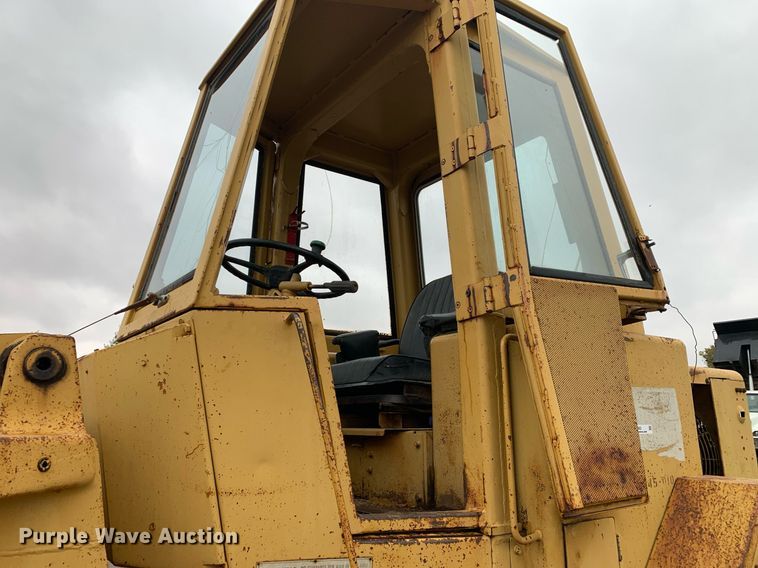 image for item JT9663 1972 Caterpillar 920 wheel loader