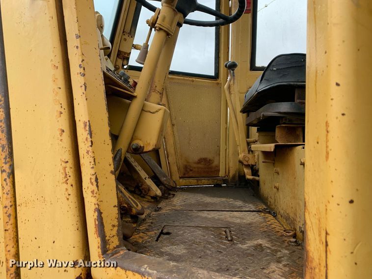 image for item JT9663 1972 Caterpillar 920 wheel loader