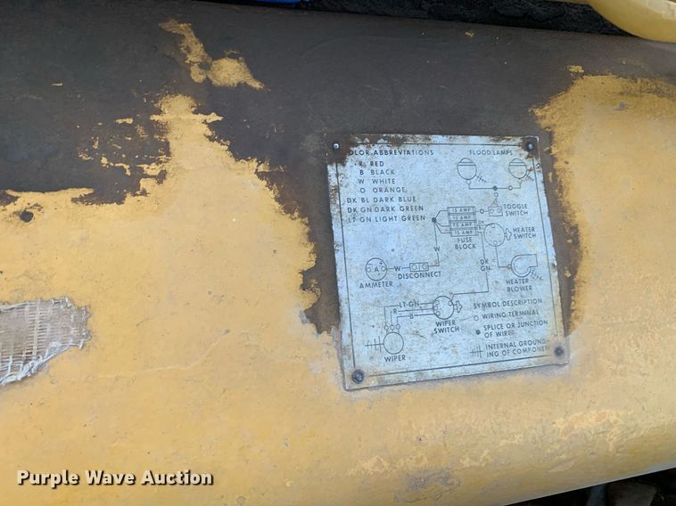 image for item JT9663 1972 Caterpillar 920 wheel loader