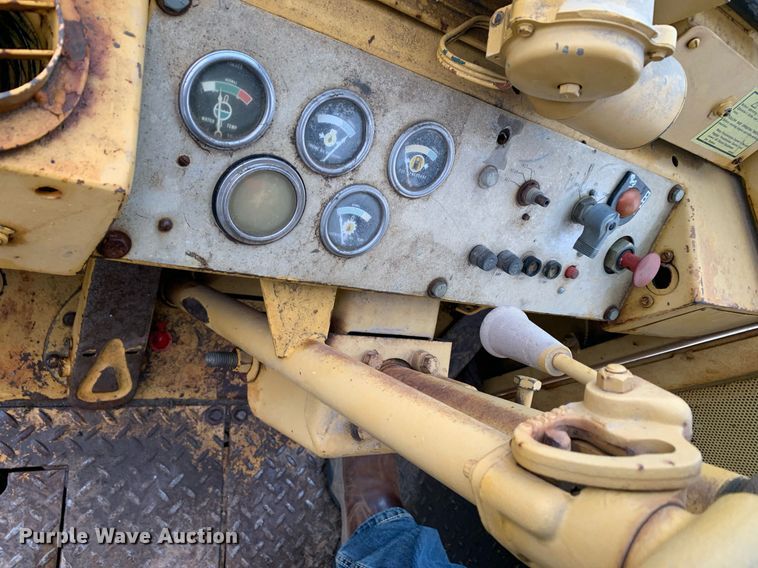 image for item JT9663 1972 Caterpillar 920 wheel loader