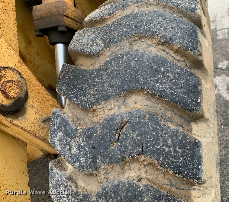 image for item JT9663 1972 Caterpillar 920 wheel loader
