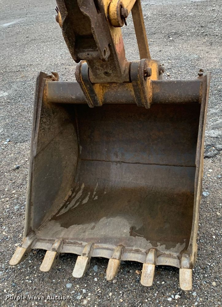 image for item JT9664 1993 John Deere  310D backhoe