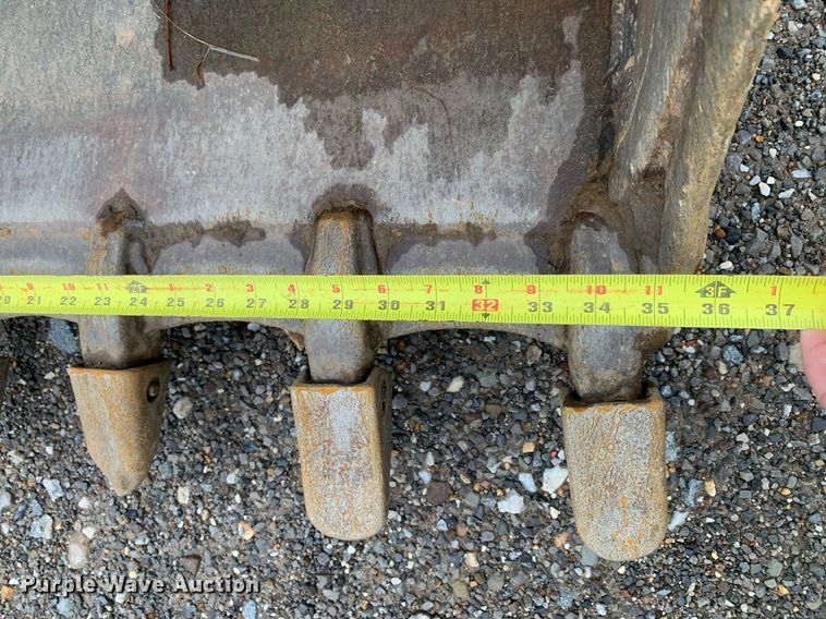 image for item JT9664 1993 John Deere  310D backhoe