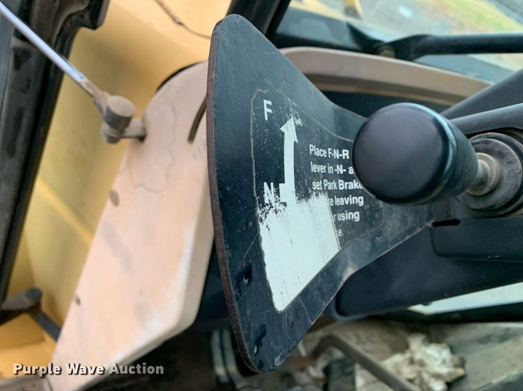 image for item JT9664 1993 John Deere  310D backhoe