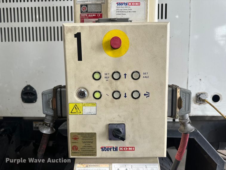 image for item LR9435 Stertil Koni four post lift