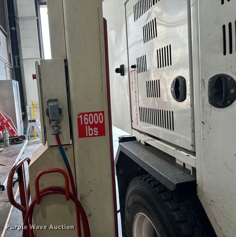 image for item LR9435 Stertil Koni four post lift