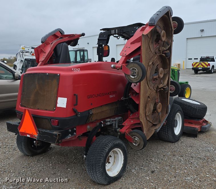 image for item LW9965 Toro Groundsmaster 5900 lawn mower
