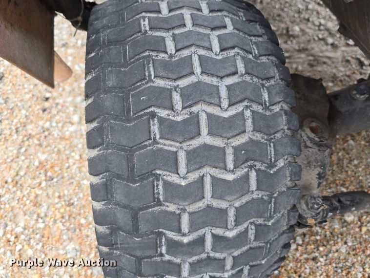 image for item LW9966 Toro Groundsmaster 4000-D lawn mower