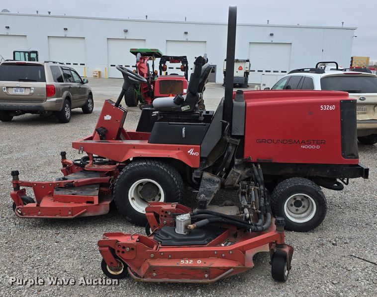 image for item LW9967 Toro Groundsmaster 4000-D lawn mower