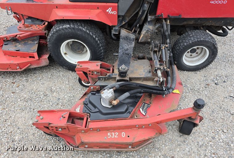 image for item LW9967 Toro Groundsmaster 4000-D lawn mower
