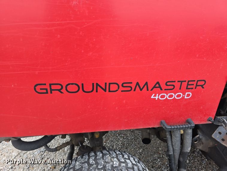 image for item LW9967 Toro Groundsmaster 4000-D lawn mower