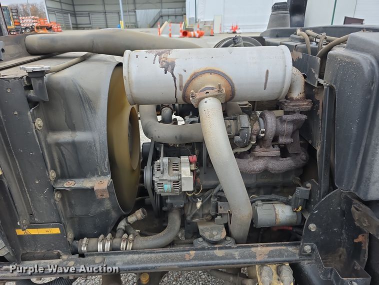 image for item LW9967 Toro Groundsmaster 4000-D lawn mower