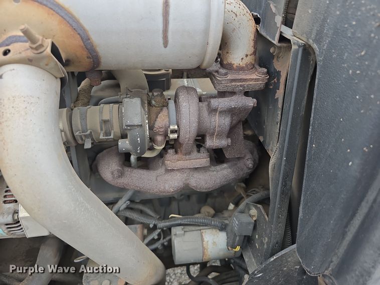 image for item LW9967 Toro Groundsmaster 4000-D lawn mower