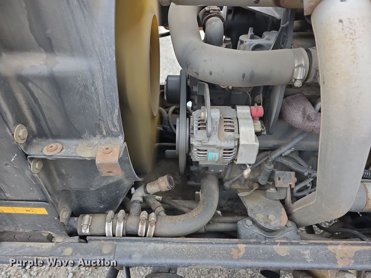 image for item LW9967 Toro Groundsmaster 4000-D lawn mower