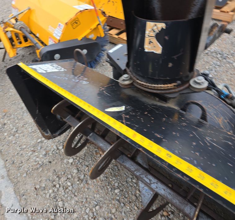 image for item LW9967 Toro Groundsmaster 4000-D lawn mower