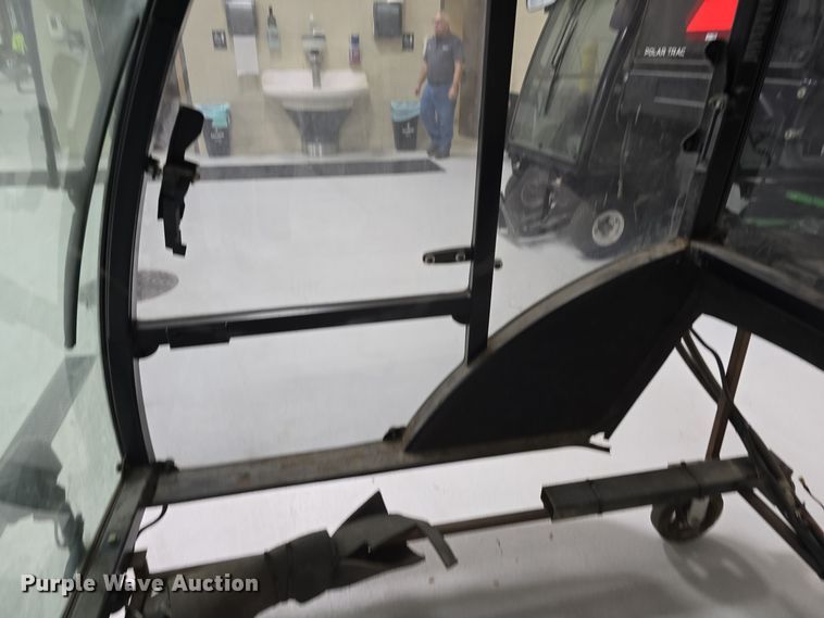 image for item LW9967 Toro Groundsmaster 4000-D lawn mower