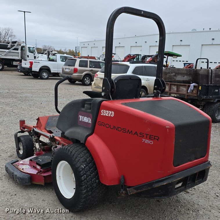 image for item LW9968 Toro Groundsmaster 7210 ZTR lawn mower
