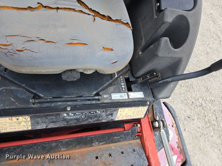 image for item LW9968 Toro Groundsmaster 7210 ZTR lawn mower