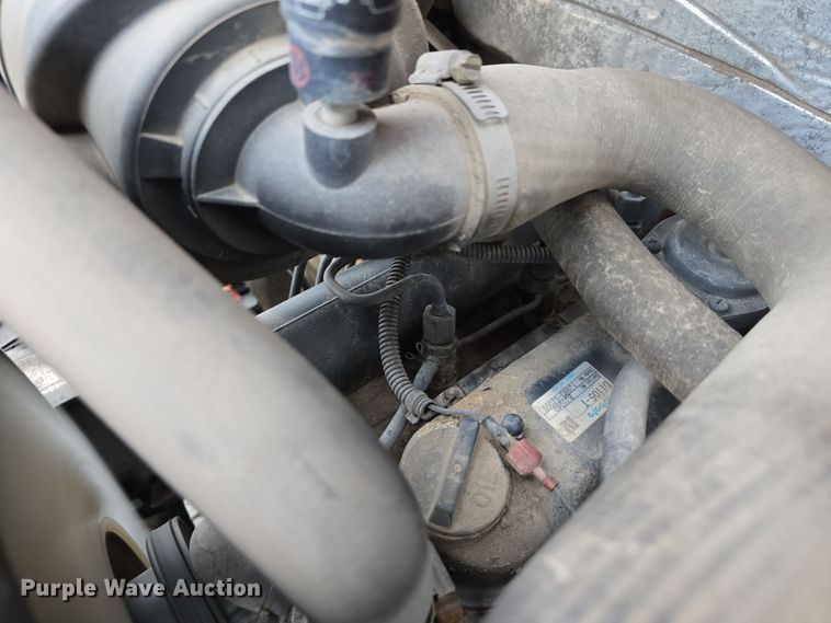 image for item LW9968 Toro Groundsmaster 7210 ZTR lawn mower