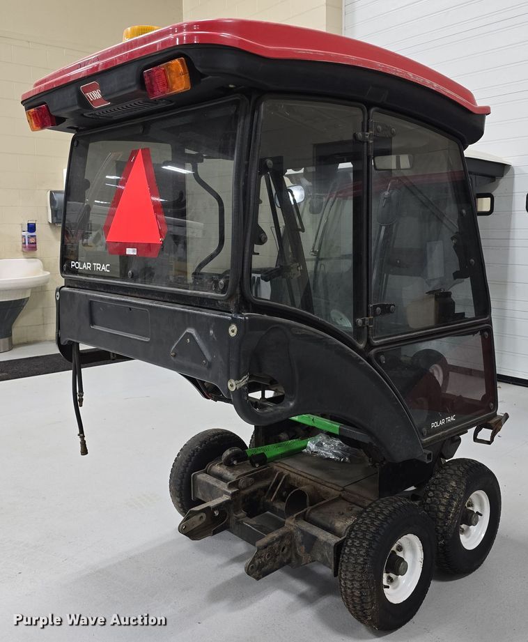 image for item LW9968 Toro Groundsmaster 7210 ZTR lawn mower