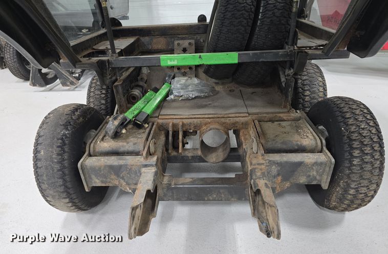 image for item LW9968 Toro Groundsmaster 7210 ZTR lawn mower