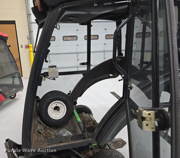 image for item LW9968 Toro Groundsmaster 7210 ZTR lawn mower