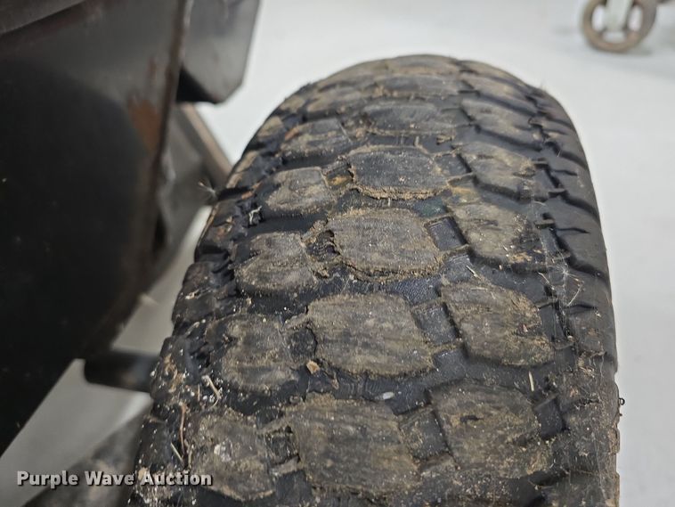 image for item LW9968 Toro Groundsmaster 7210 ZTR lawn mower