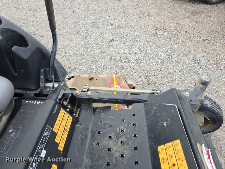 image for item LW9969 Toro Groundsmaster 7210 ZTR lawn mower