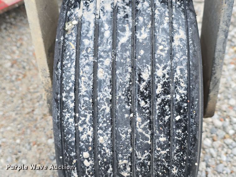 image for item LW9969 Toro Groundsmaster 7210 ZTR lawn mower