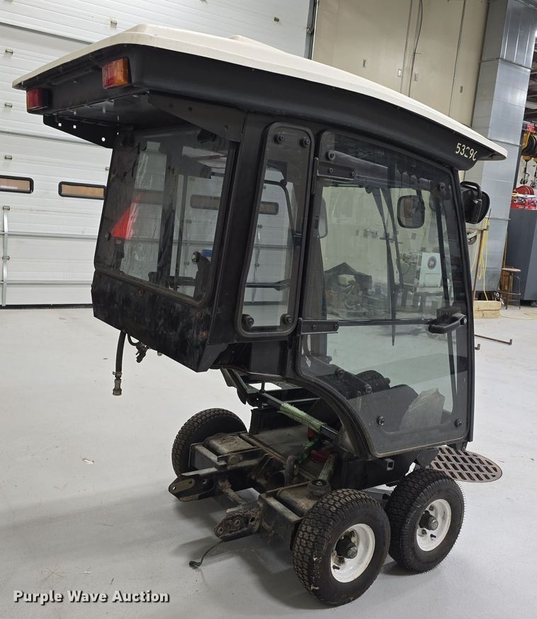 image for item LW9969 Toro Groundsmaster 7210 ZTR lawn mower