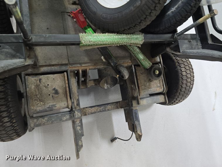 image for item LW9969 Toro Groundsmaster 7210 ZTR lawn mower